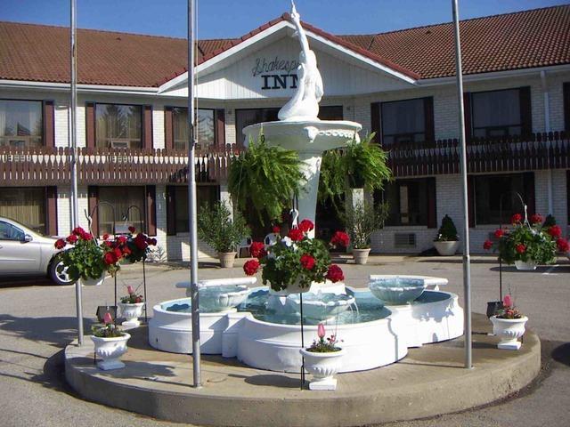 Shakespeare Inn Экстерьер фото